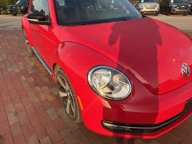 Used 2012 Volkswagen Beetle 2.0T FWD image 20