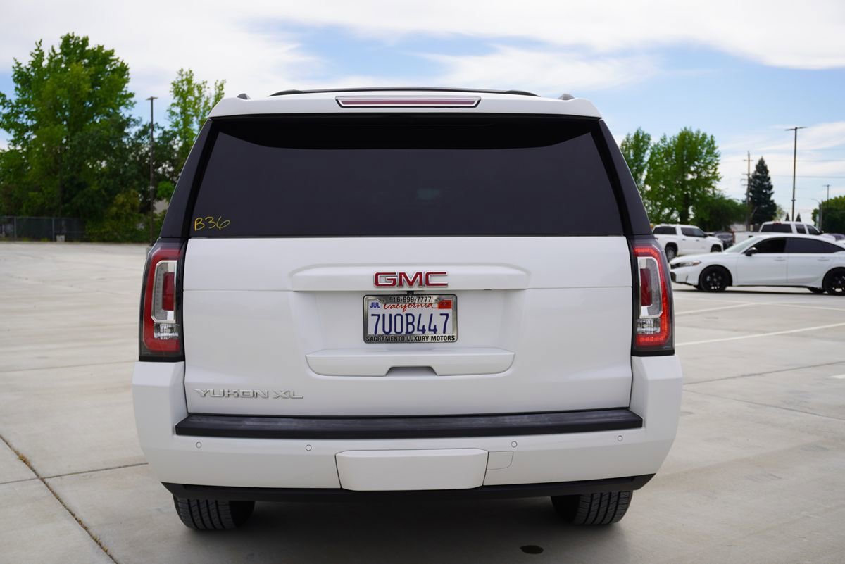 Used 2017 GMC Yukon XL SLT w/ Open Road Package image 14