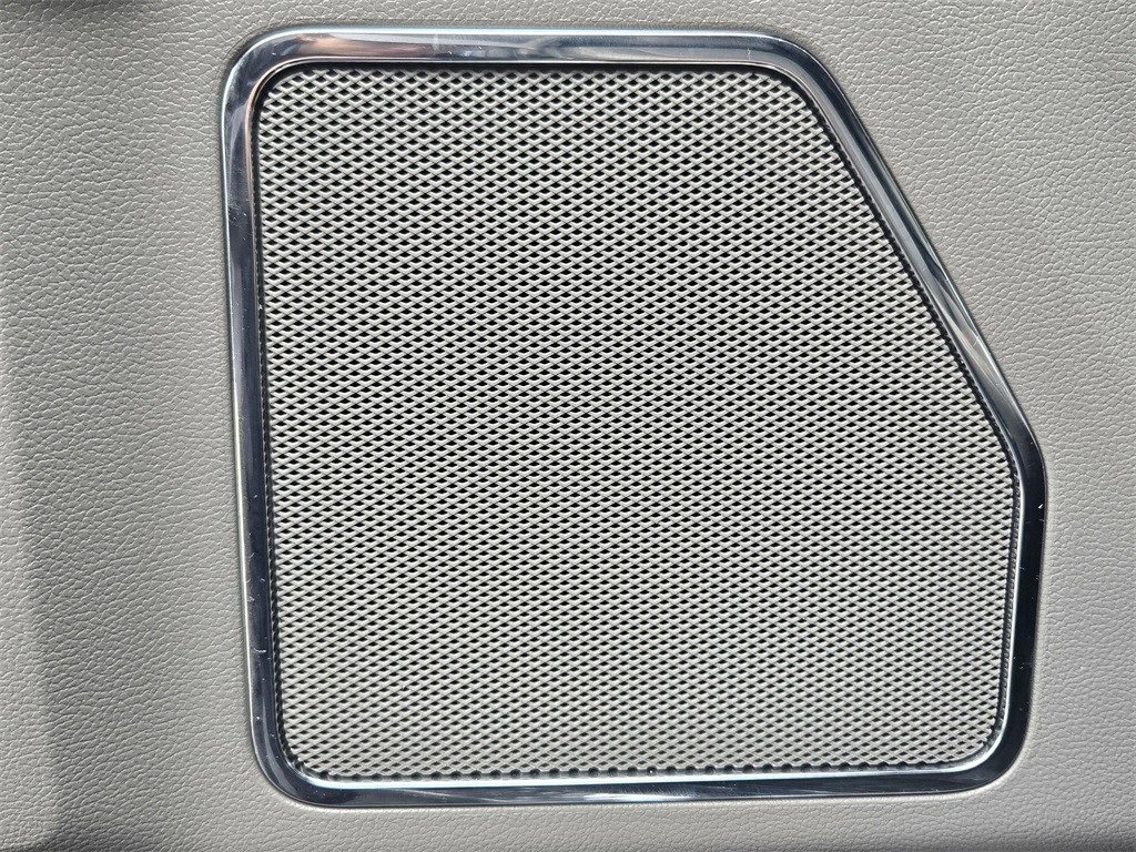 Used 2020 Ford F150 Lariat image 22