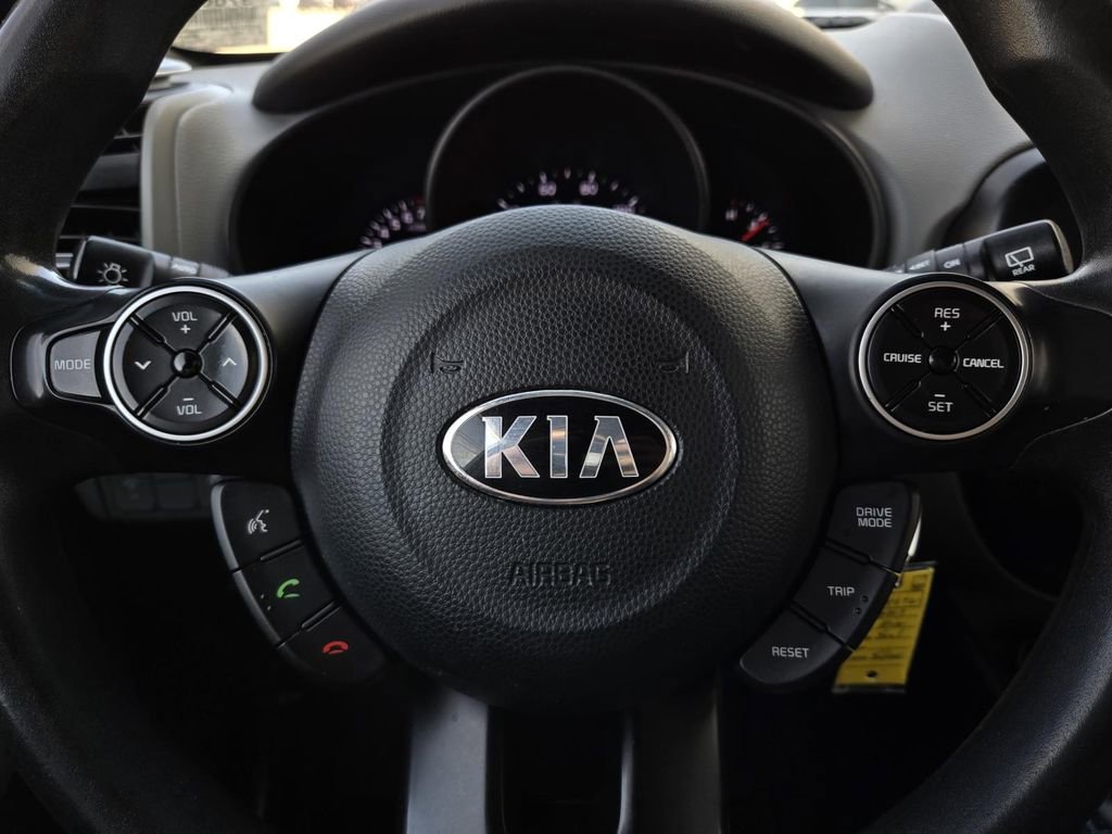 Used 2019 Kia Soul image 23