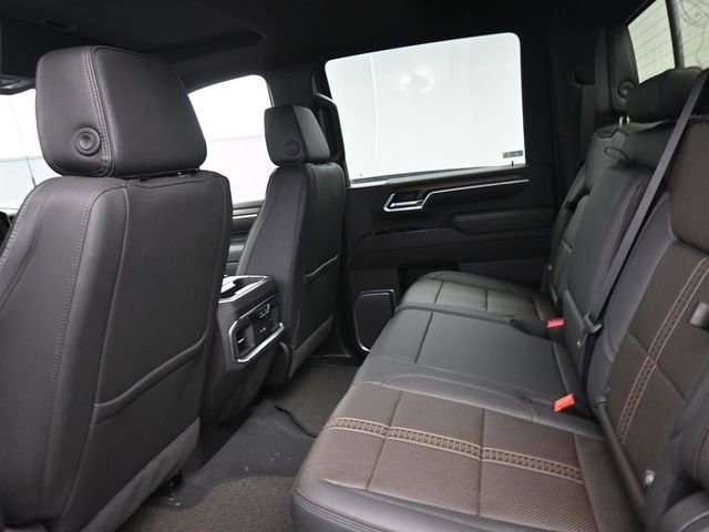 New 2026 Chevrolet Silverado 2500 High Country w/ High Country Premium Package AWD/4WD image 9