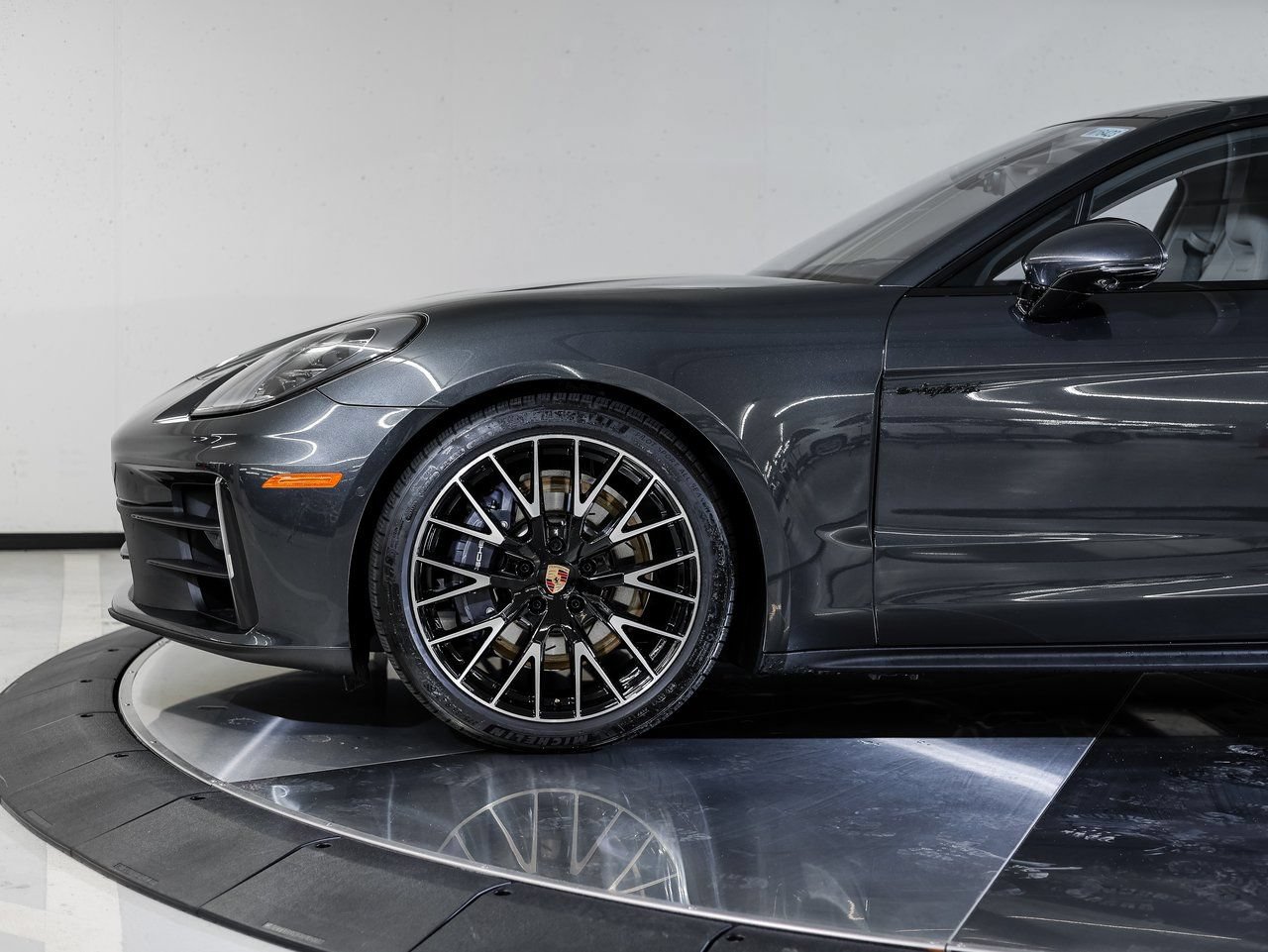 New 2026 Porsche Panamera 4 E-Hybrid AWD/4WD image 11