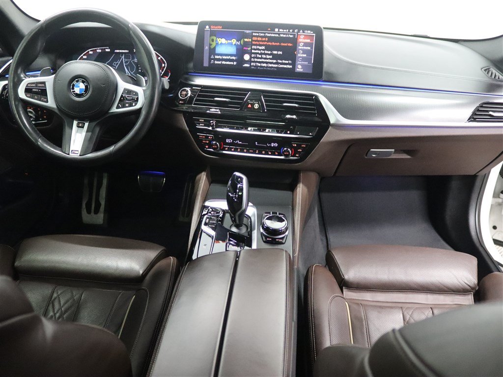 Used 2021 BMW M550i xDrive w/ Executive Package AWD/4WD image 28