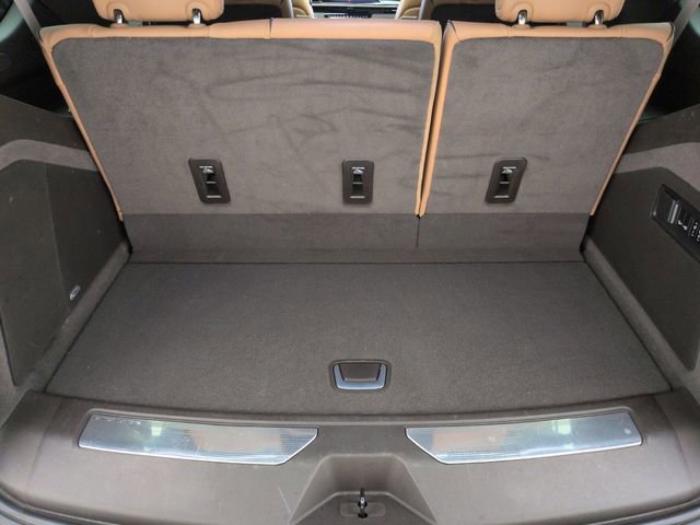 Certified 2023 Cadillac Escalade Premium Luxury w/ Performance Package AWD/4WD image 26