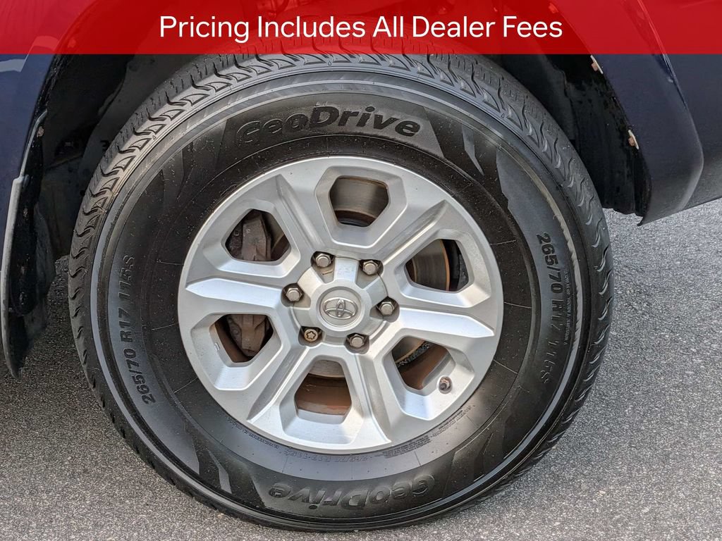 Used 2020 Toyota 4Runner SR5 Premium w/ Moonroof Package AWD/4WD image 12