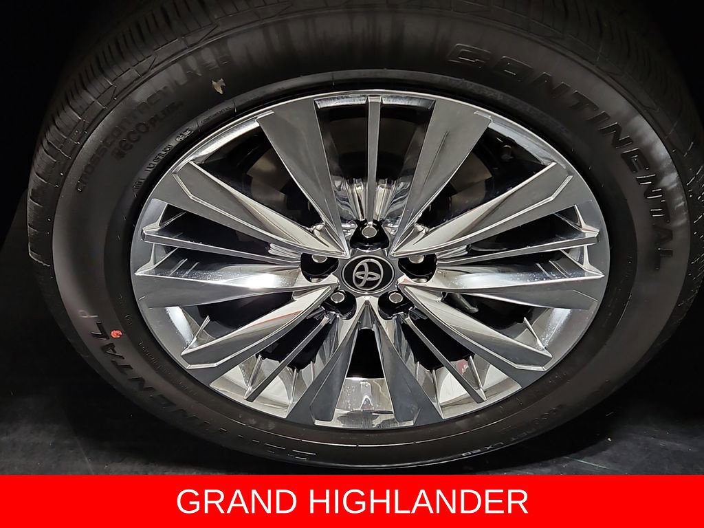 New 2026 Toyota Grand Highlander AWD image 9