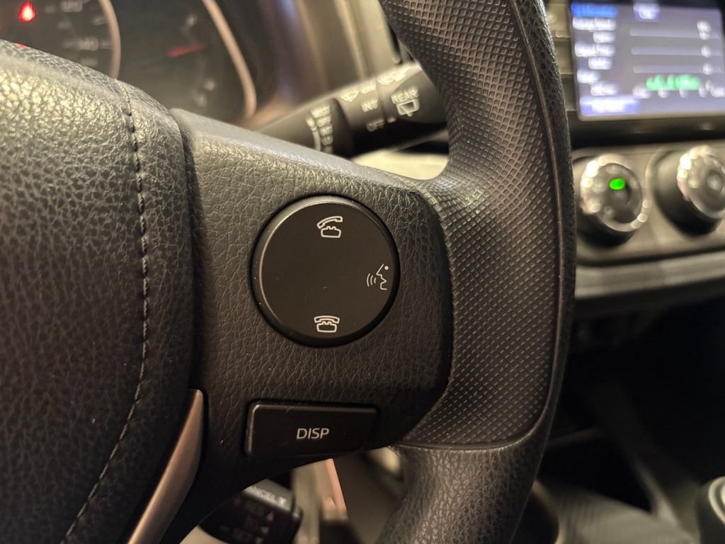 Used 2015 Toyota RAV4 LE AWD/4WD image 37