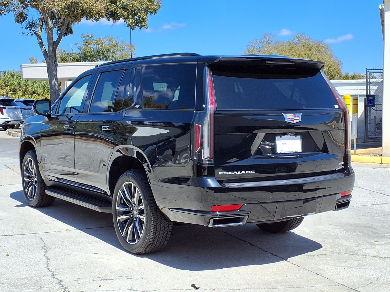 Certified 2024 Cadillac Escalade Sport image 3