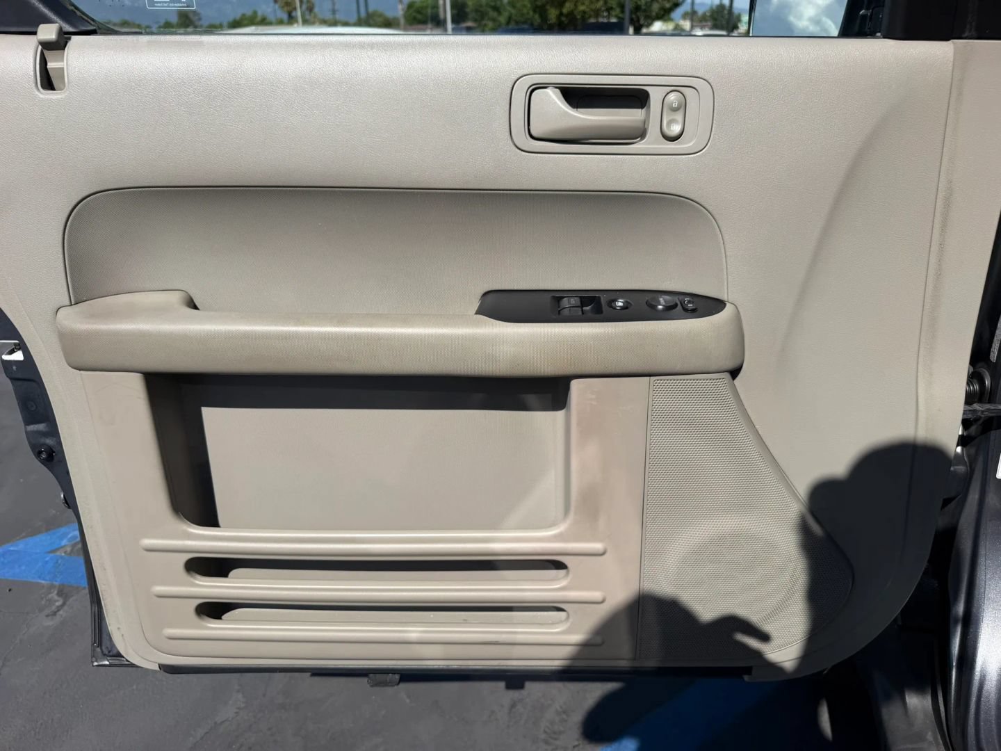Used 2010 Honda Element LX image 9