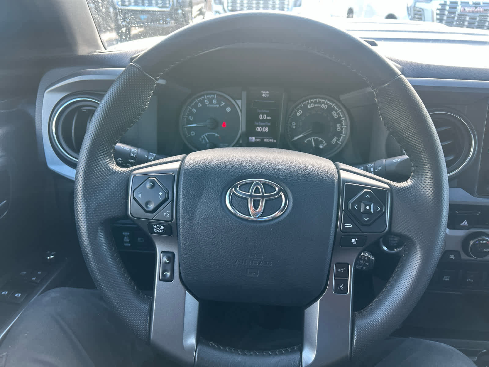 Used 2018 Toyota Tacoma TRD Sport image 14