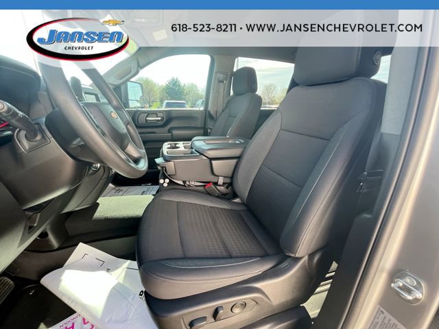 Used 2024 Chevrolet Silverado 2500 Custom w/ Custom Value Package image 18