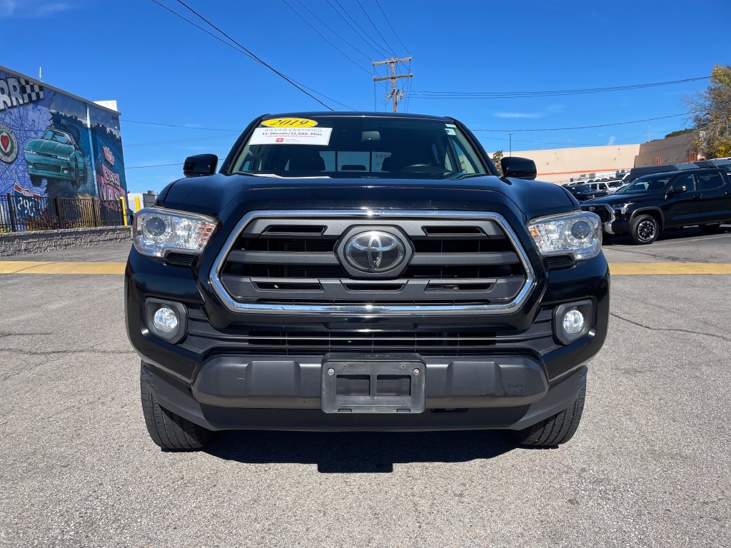 Certified 2019 Toyota Tacoma SR5 AWD/4WD image 8