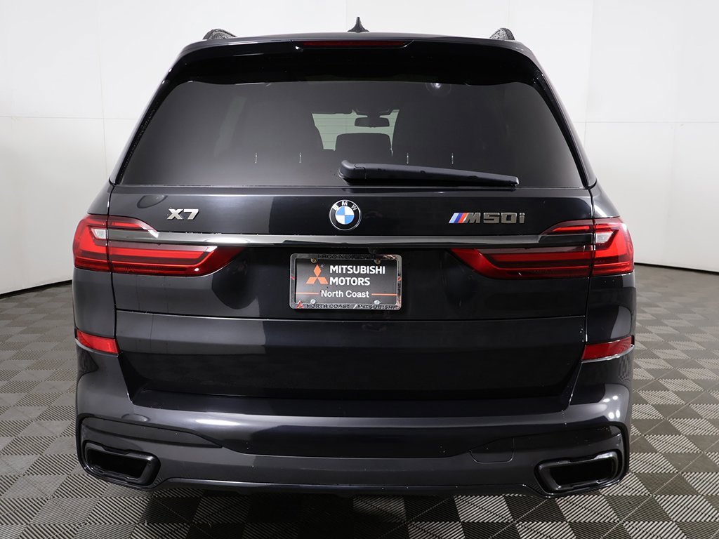 Used 2022 BMW X7 M50i image 18