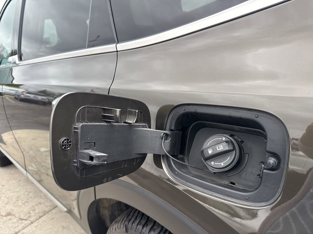 Used 2021 Kia Telluride S image 19