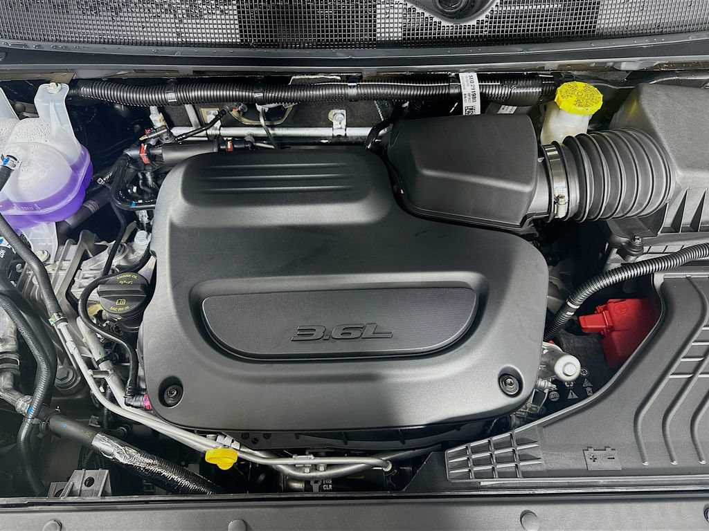 New 2026 Chrysler Voyager LX FWD image 17