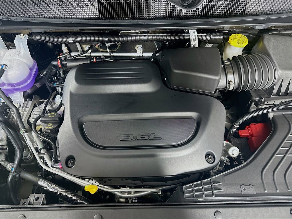 New 2026 Chrysler Voyager LX image 17