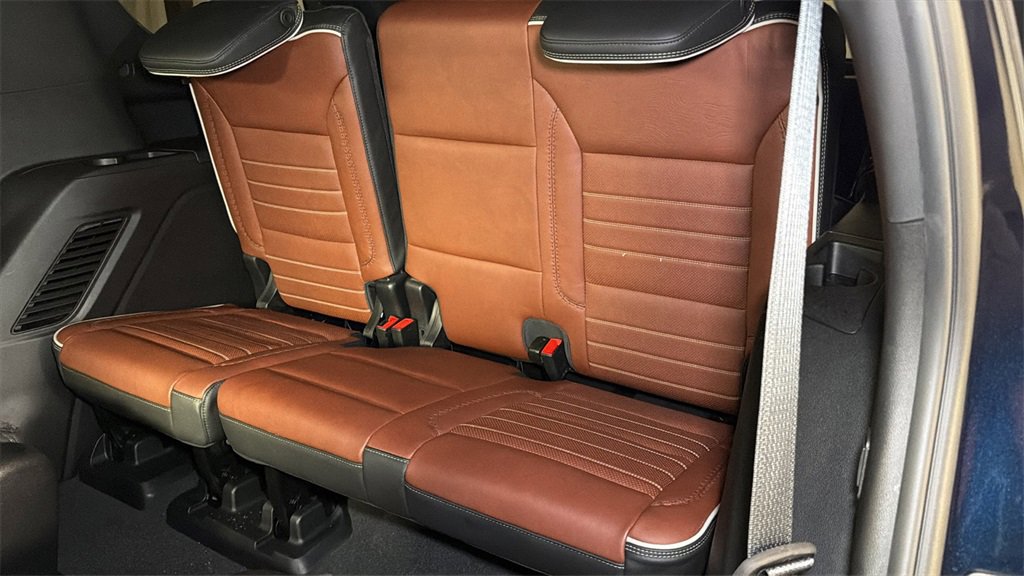 Used 2024 GMC Yukon Denali Ultimate image 40