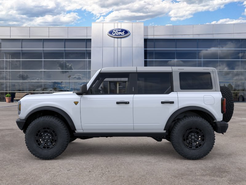 New 2026 Ford Bronco Badlands AWD/4WD image 3