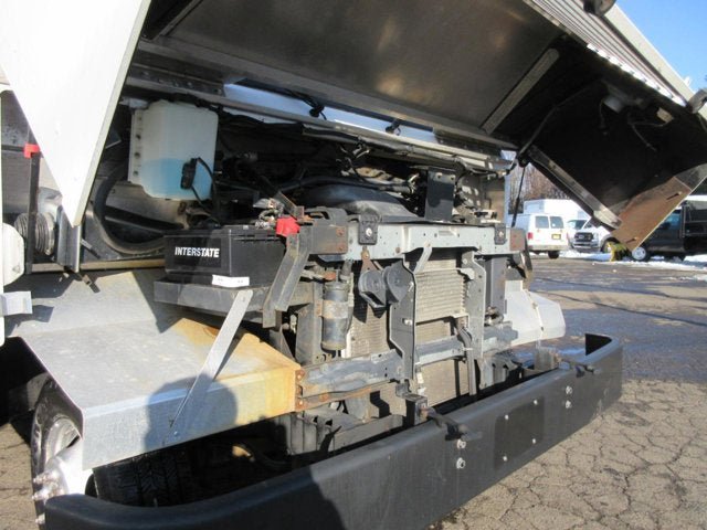 Used 2011 Ford E-350 and Econoline 350 Super Duty w/ Air Conditioning Prep Pkg RWD image 34