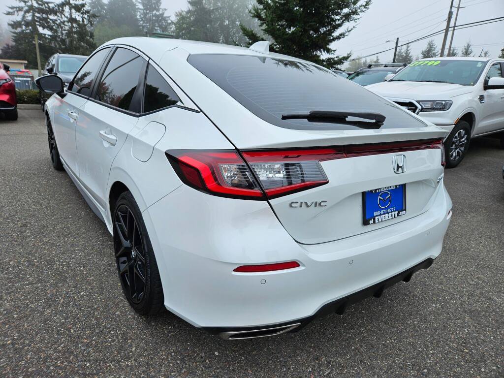 Used 2023 Honda Civic Sport Touring image 3