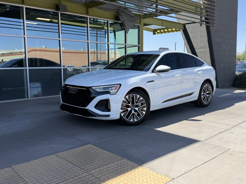 Used 2024 Audi Q8 e-tron Prestige w/ Prestige Package