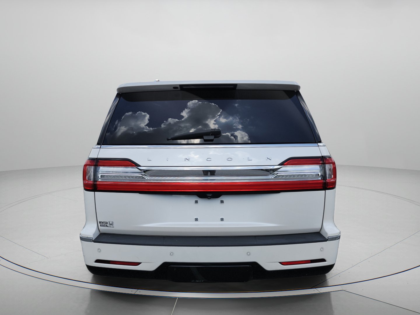 Used 2019 Lincoln Navigator L Reserve AWD/4WD image 8