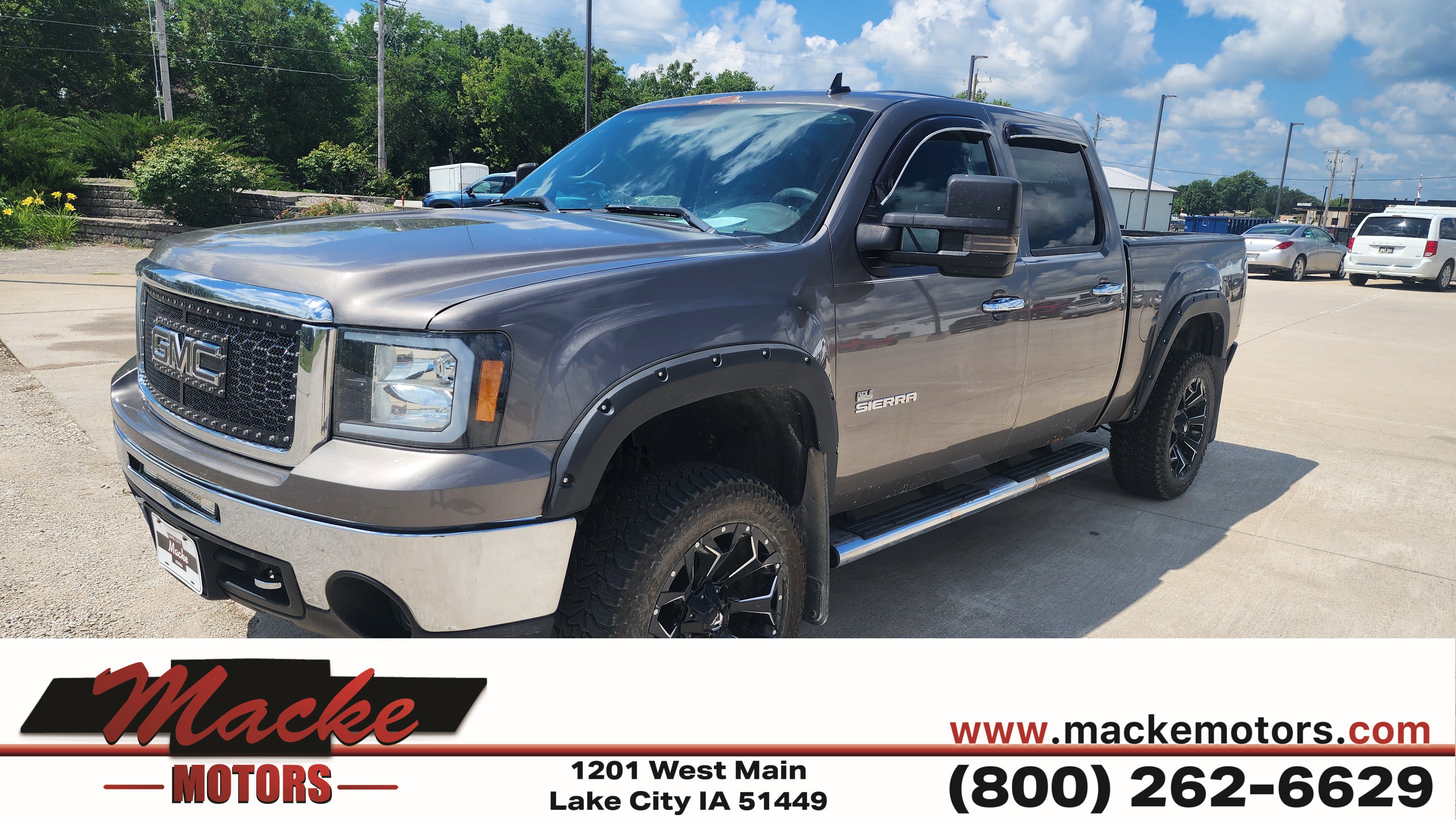 Used 2013 GMC Sierra 1500 SLT w/ Chrome Essentials Package