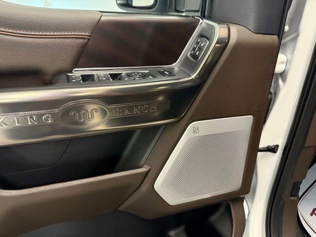 New 2026 Ford F250 4x4 Crew Cab Super Duty image 14