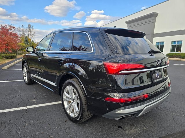 Used 2025 Audi Q7 3.0T Premium Plus image 8