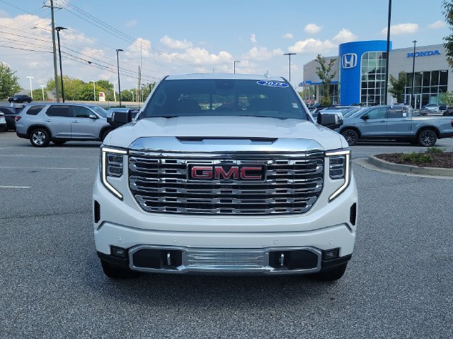 Used 2025 GMC Sierra 1500 Denali w/ Denali Reserve Package AWD/4WD image 2