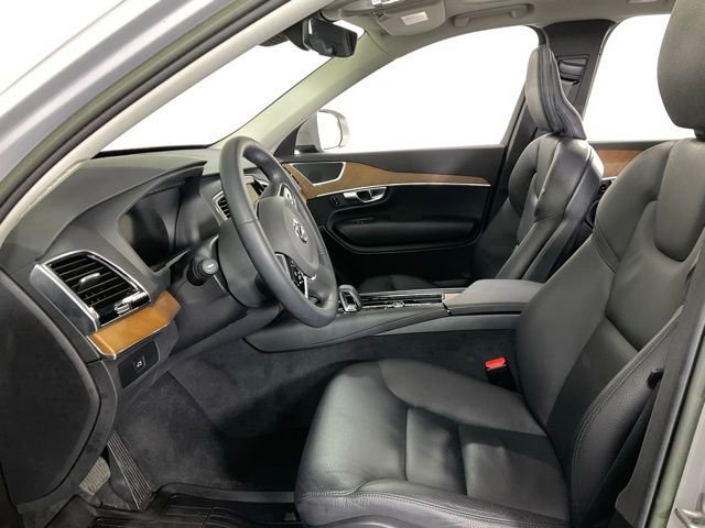 Certified 2023 Volvo XC90 B6 Plus w/ Protection Package Premier image 28