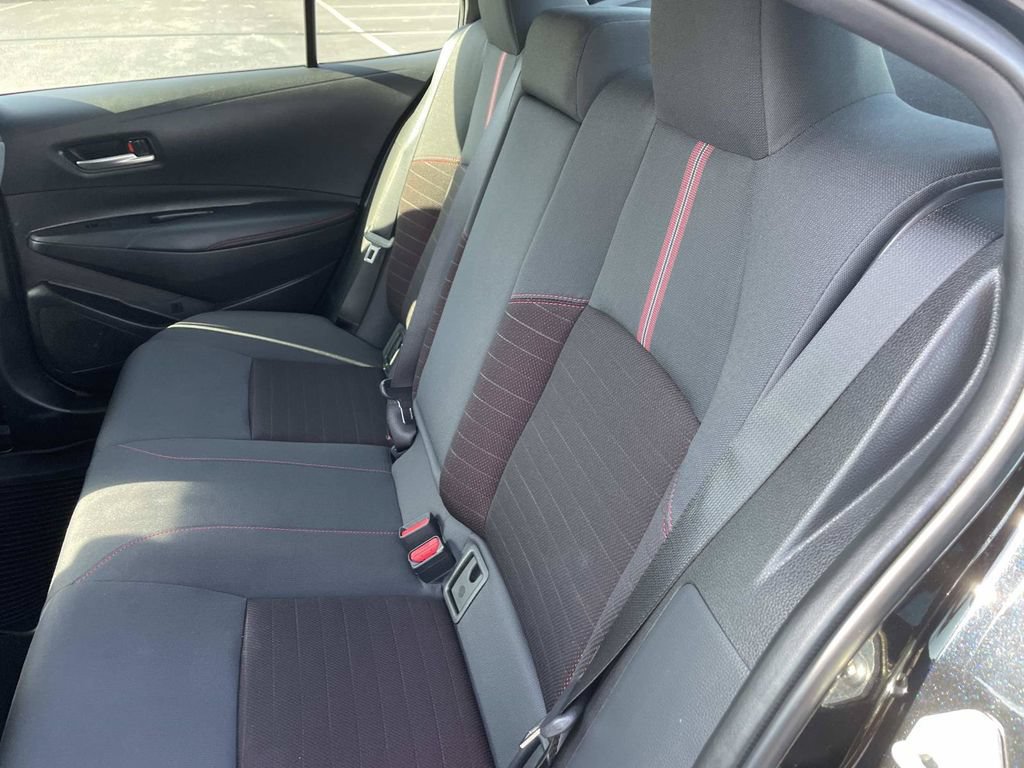 Used 2025 Toyota Corolla SE FWD image 13
