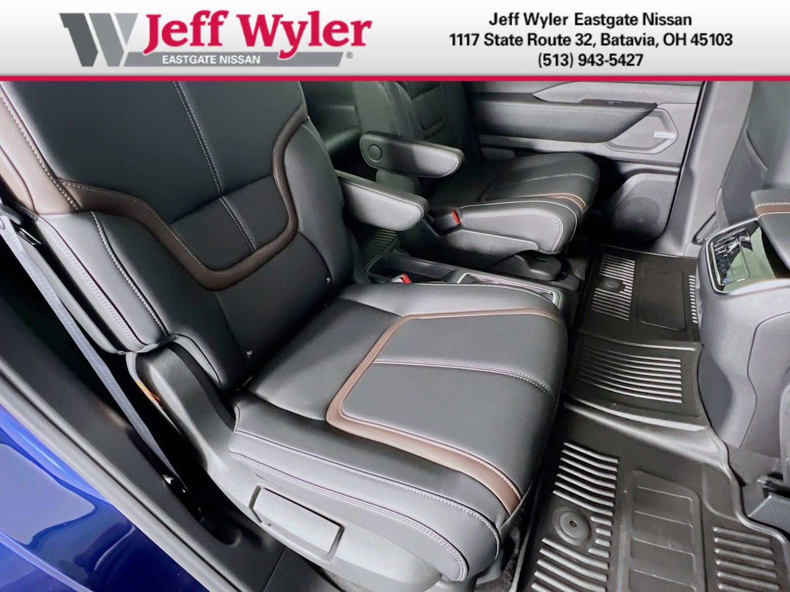 New 2026 Nissan Armada SL w/ Captain's Chari Seat Package AWD/4WD image 25