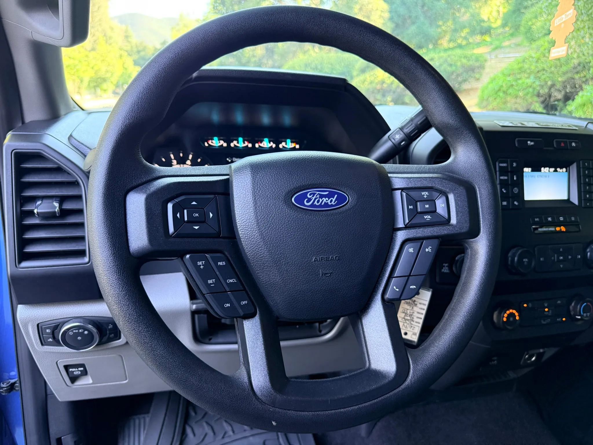 Used 2020 Ford F150 XL w/ Equipment Group 101A Mid AWD/4WD image 23