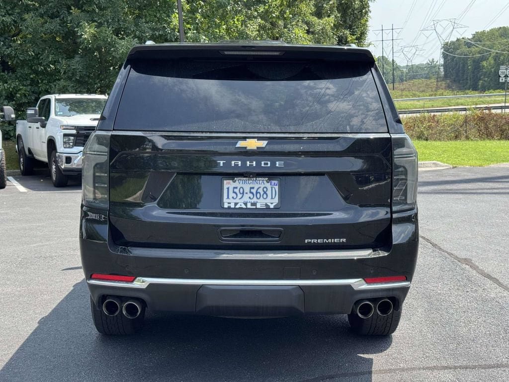 Used 2025 Chevrolet Tahoe Premier AWD/4WD image 24