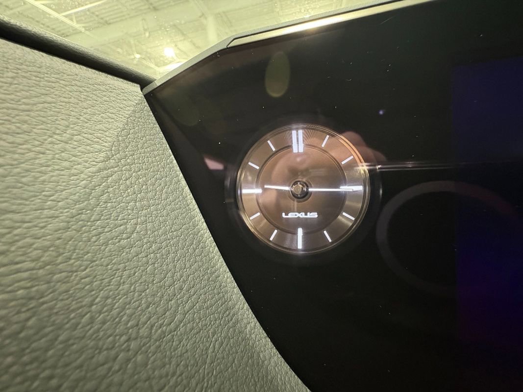 Used 2019 Lexus ES 350 w/ Premium Package FWD image 24