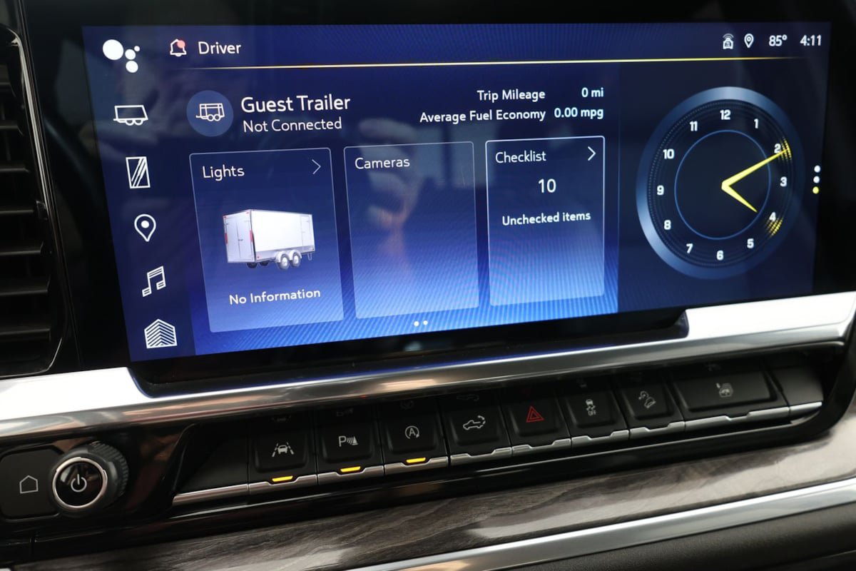 Used 2022 Chevrolet Silverado 1500 LTZ w/ LTZ Convenience Package II AWD/4WD image 47