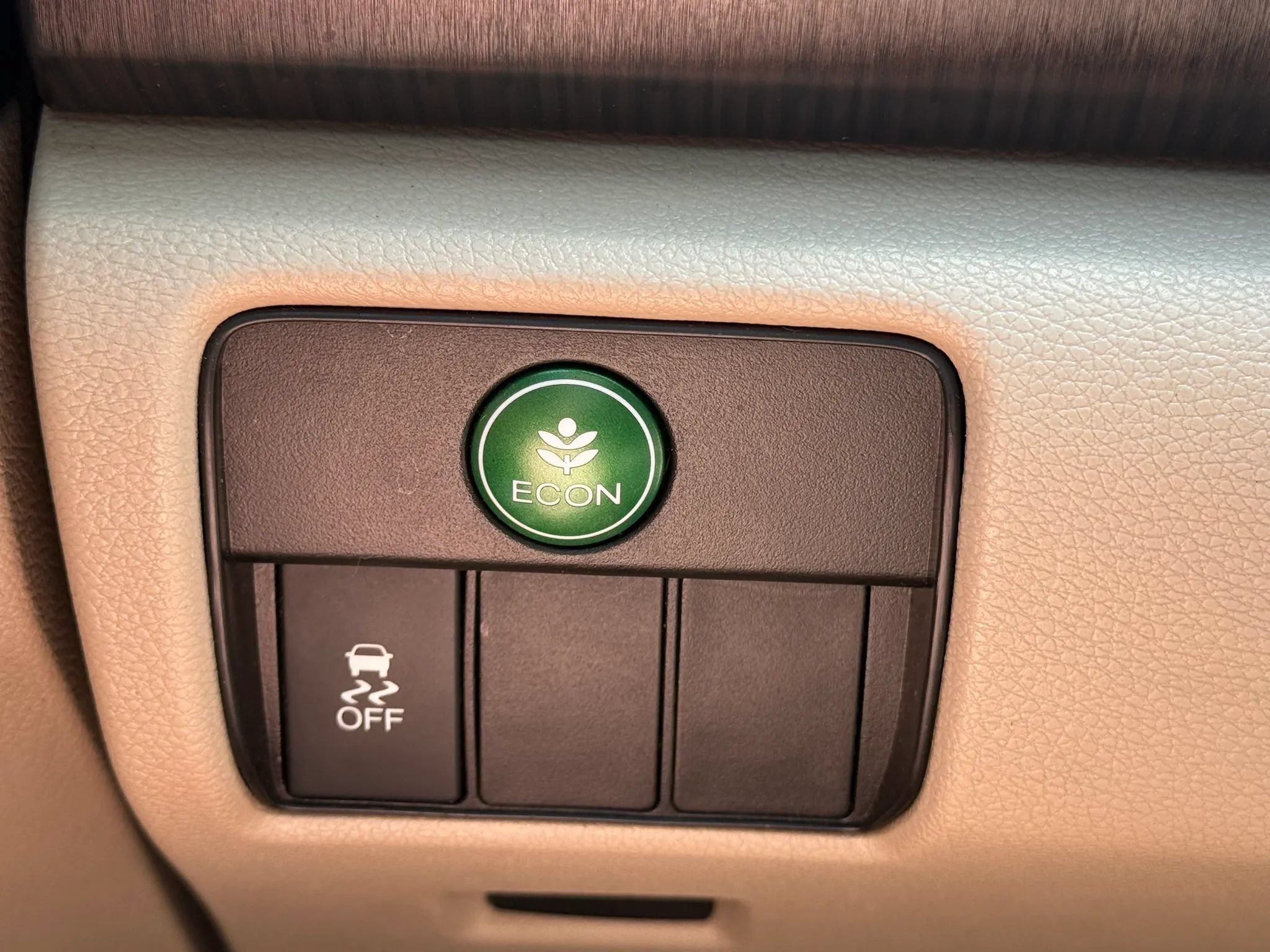 Used 2015 Honda Accord EX image 27