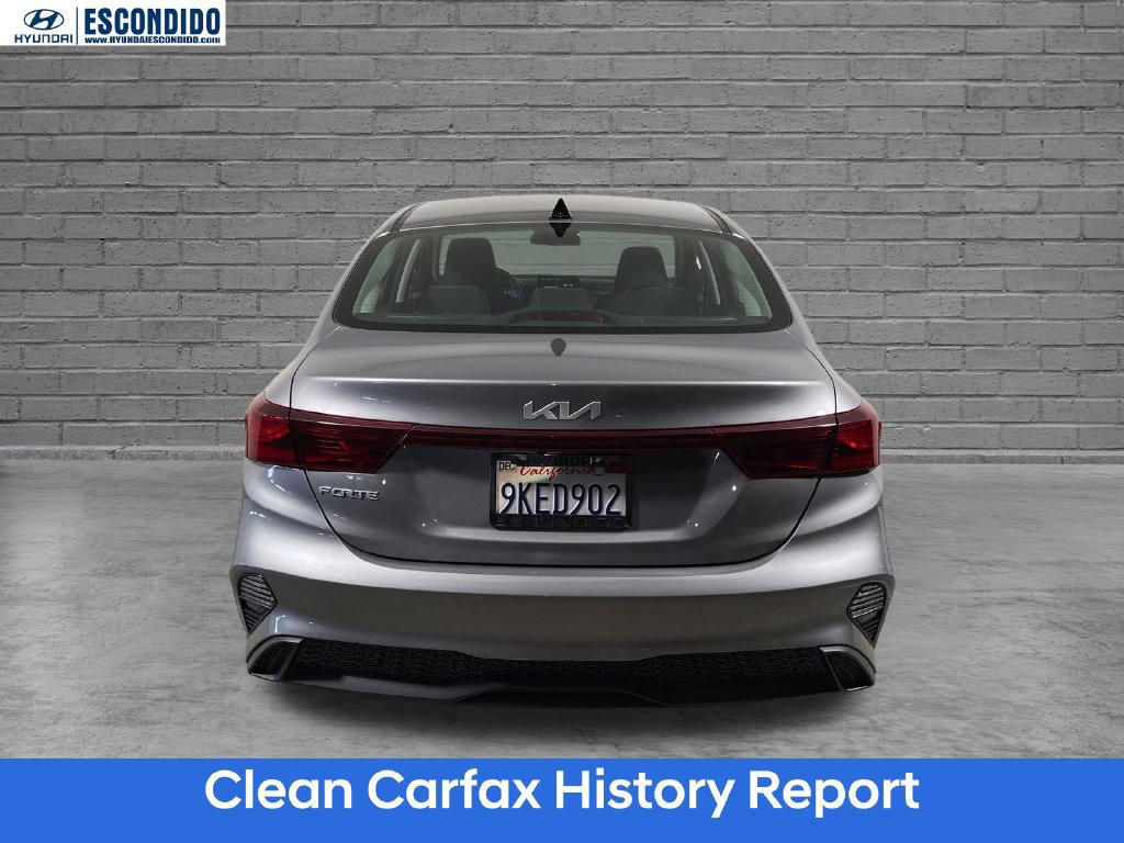 Used 2024 Kia Forte LXS w/ LXS Technology Package FWD image 4