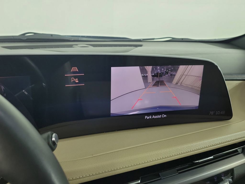 Certified 2024 Cadillac XT4 Luxury w/ Cold Weather Package FWD image 28