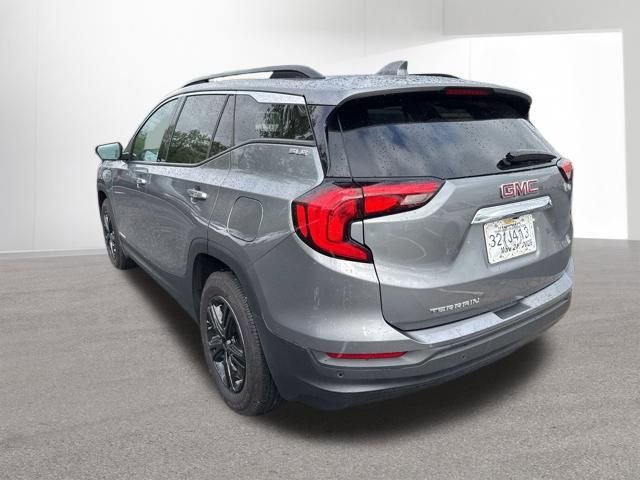 Used 2020 GMC Terrain SLE w/ Driver Convenience Package FWD image 3
