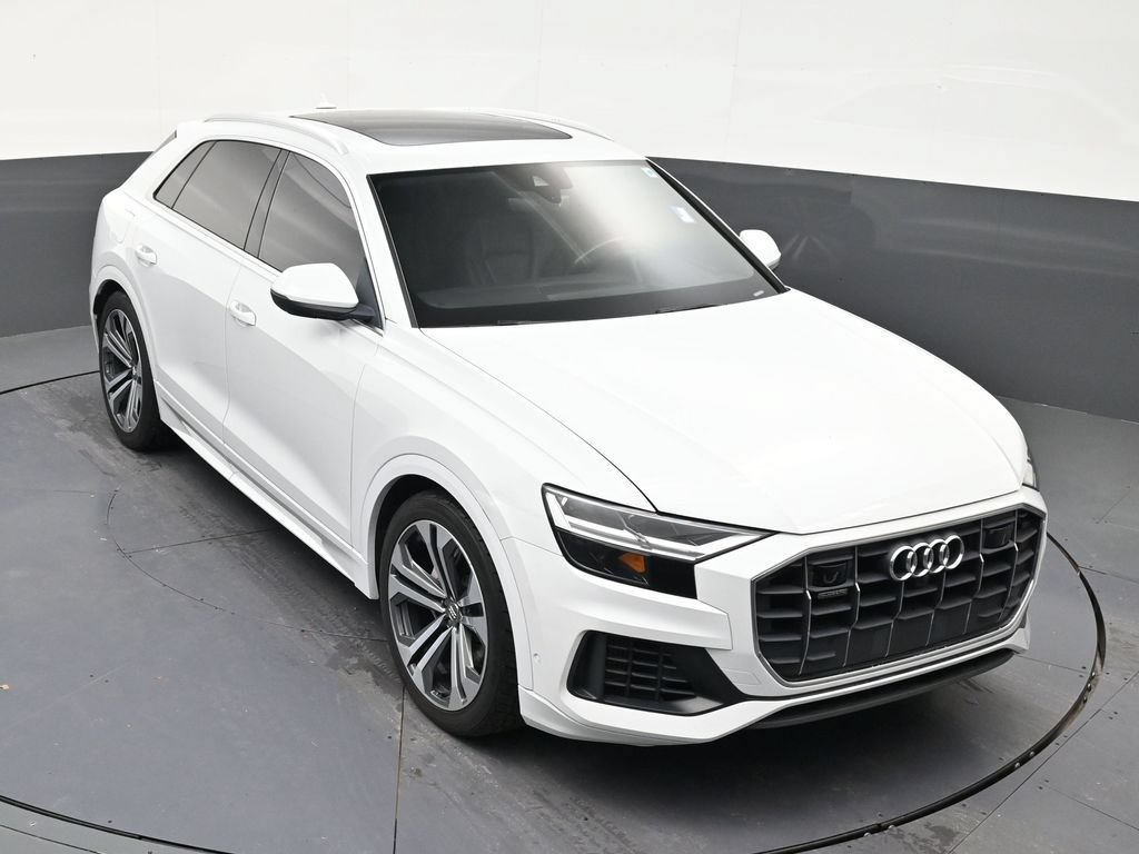 Used 2019 Audi Q8 Premium Plus w/ Premium Plus AWD/4WD image 18