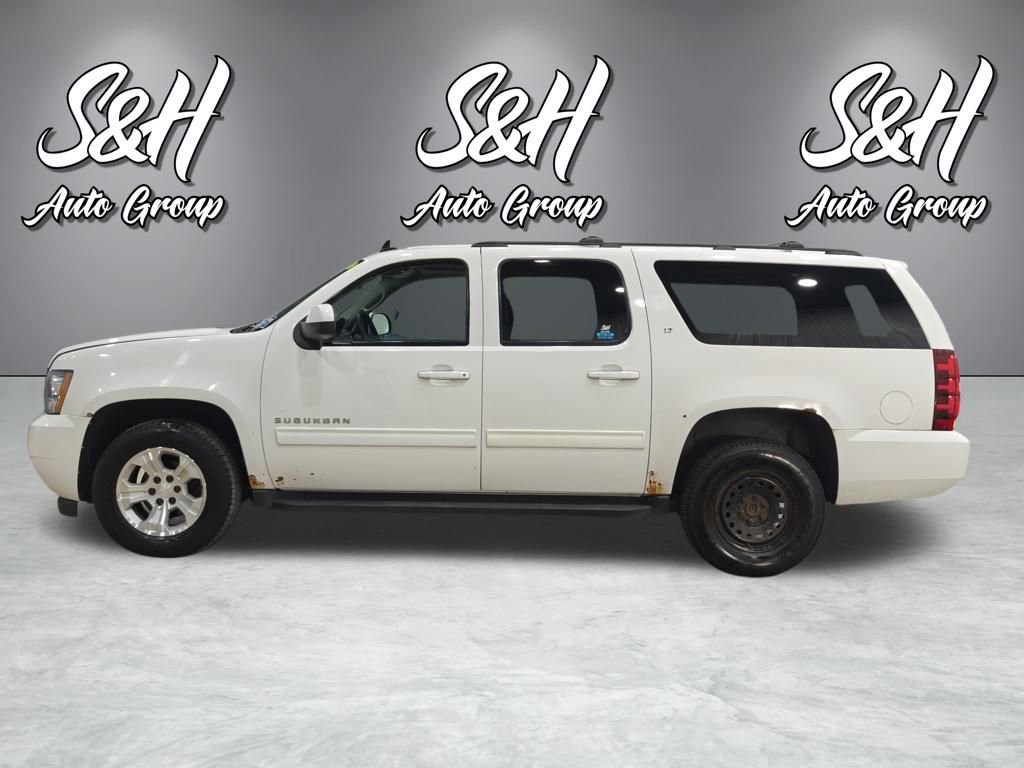 Used 2013 Chevrolet Suburban LT image 20