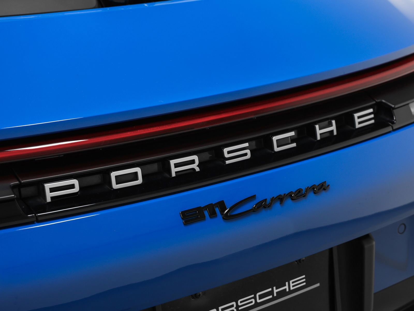 Certified 2025 Porsche 911 Carrera image 22