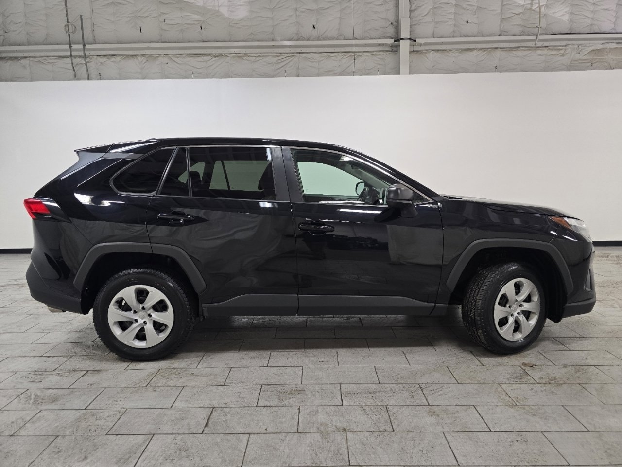 Certified 2024 Toyota RAV4 LE image 15