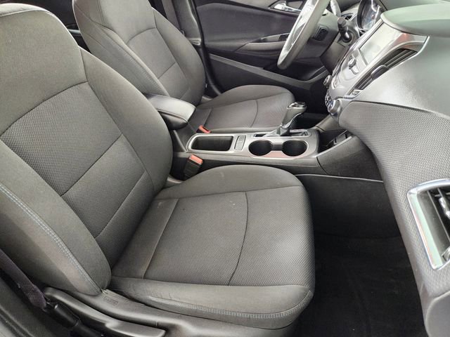 Used 2016 Chevrolet Cruze LT w/ Convenience Package FWD image 13