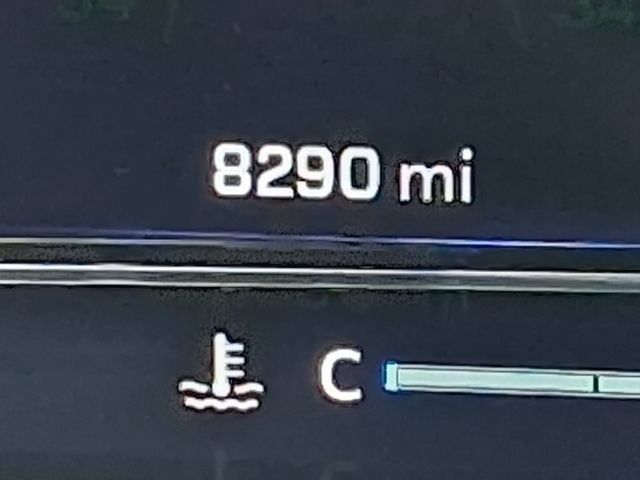 Used 2025 Chevrolet Silverado 1500 ZR2 w/ Technology Package image 10