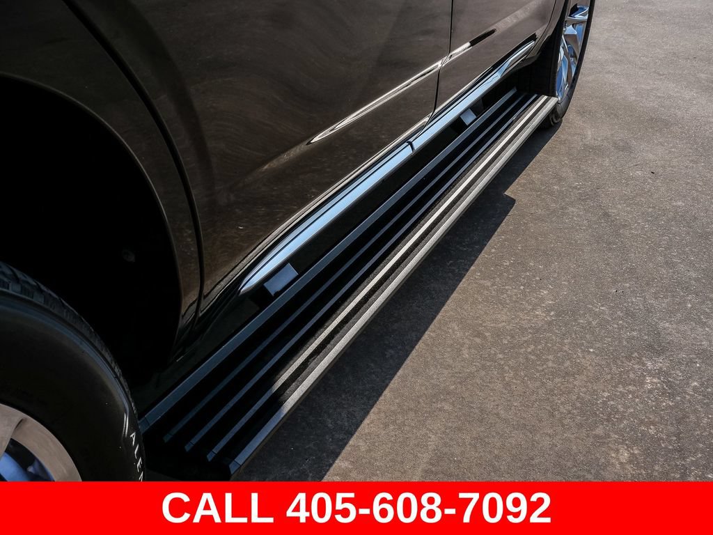 Used 2023 Cadillac Escalade Premium Luxury Platinum w/ LPO, Radiant Package AWD/4WD image 11