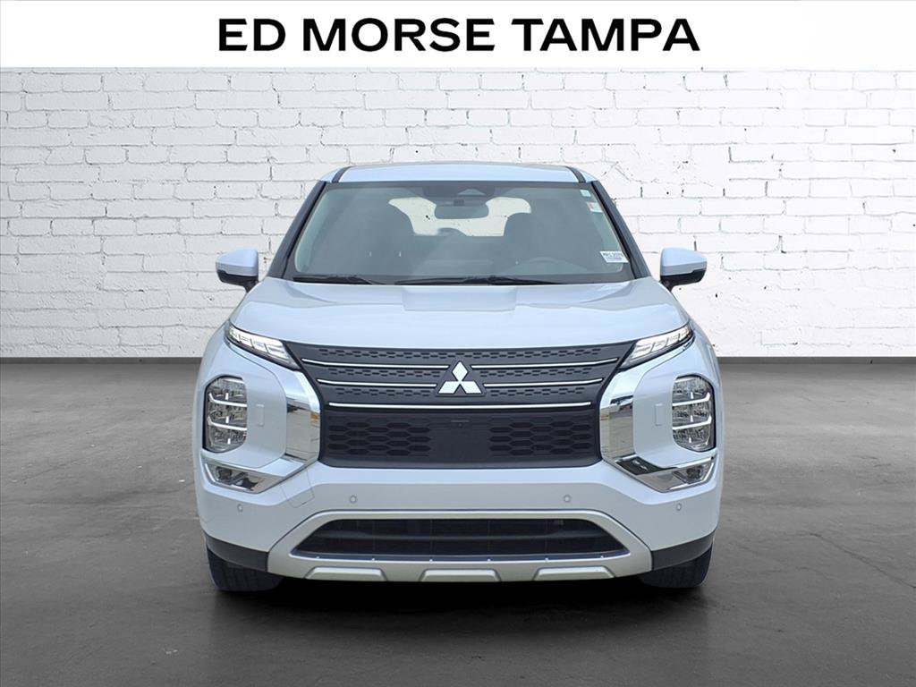 Used 2024 Mitsubishi Outlander SE AWD/4WD image 6