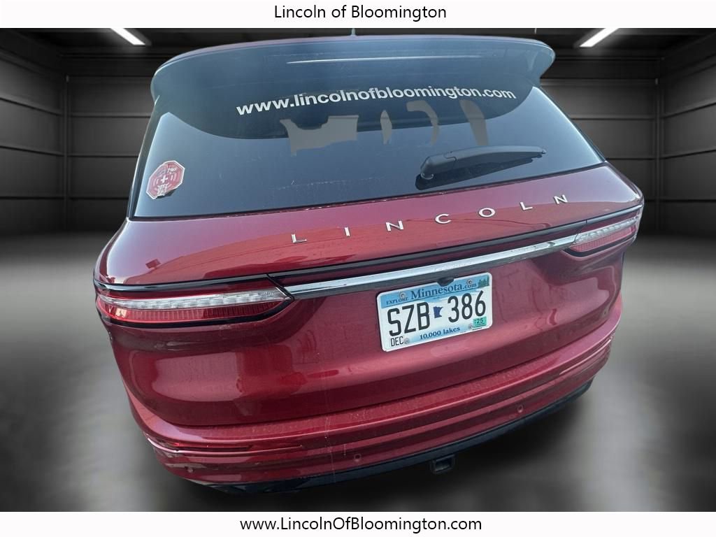 New 2025 Lincoln Corsair AWD w/ Equipment Group 101A image 6